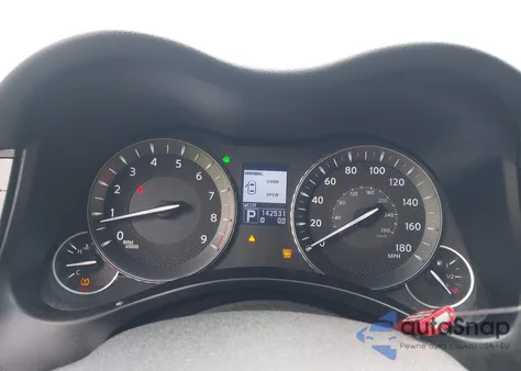 2011 Infiniti M37X z USA, uszkodzony, nr VIN JN1BY1AR1BM374250